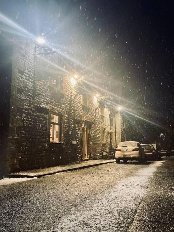 Cosy Apartment Above Village Pub Buxton (Derbyshire) Exterior foto